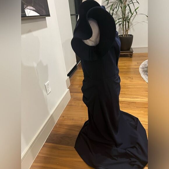 Xscape Navy Blue gown size 16 NWT - Picture 5 of 15